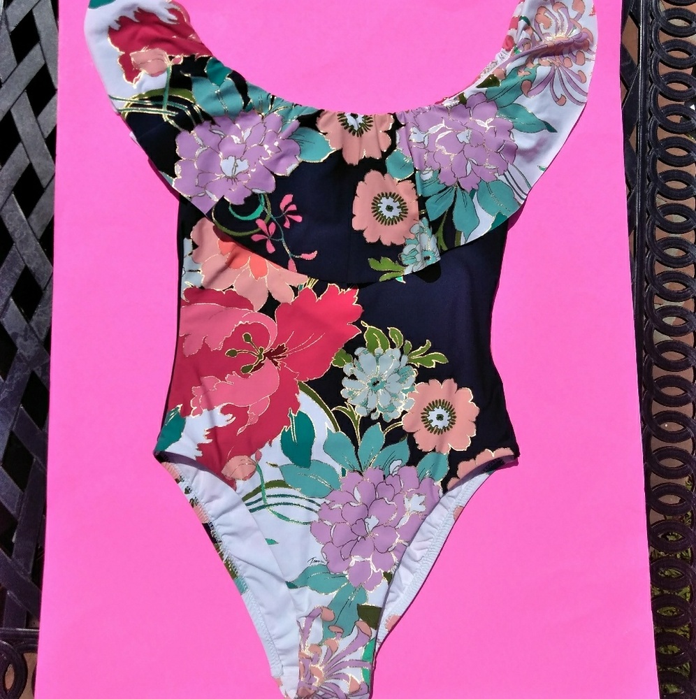 BNWT Trina Turk Swimsuit